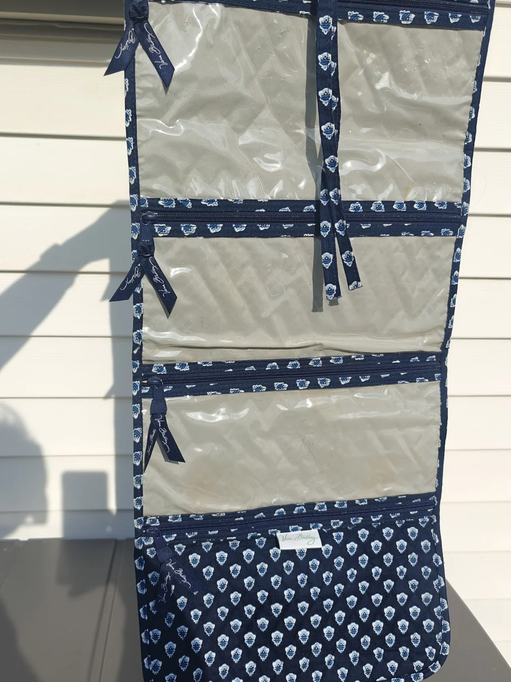 NWOT Vera Bradley Navy Quilted Folding Travel Kit